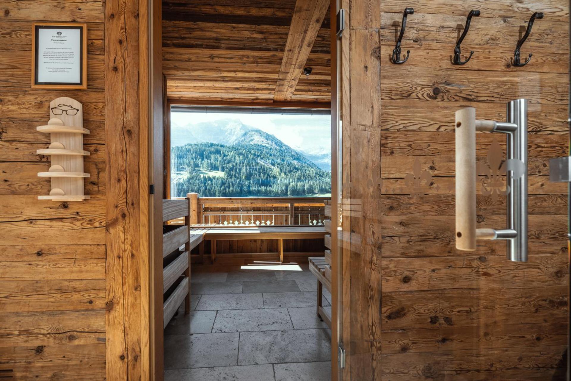 Отель Der Paternwirt Мария-Луггау Экстерьер фото