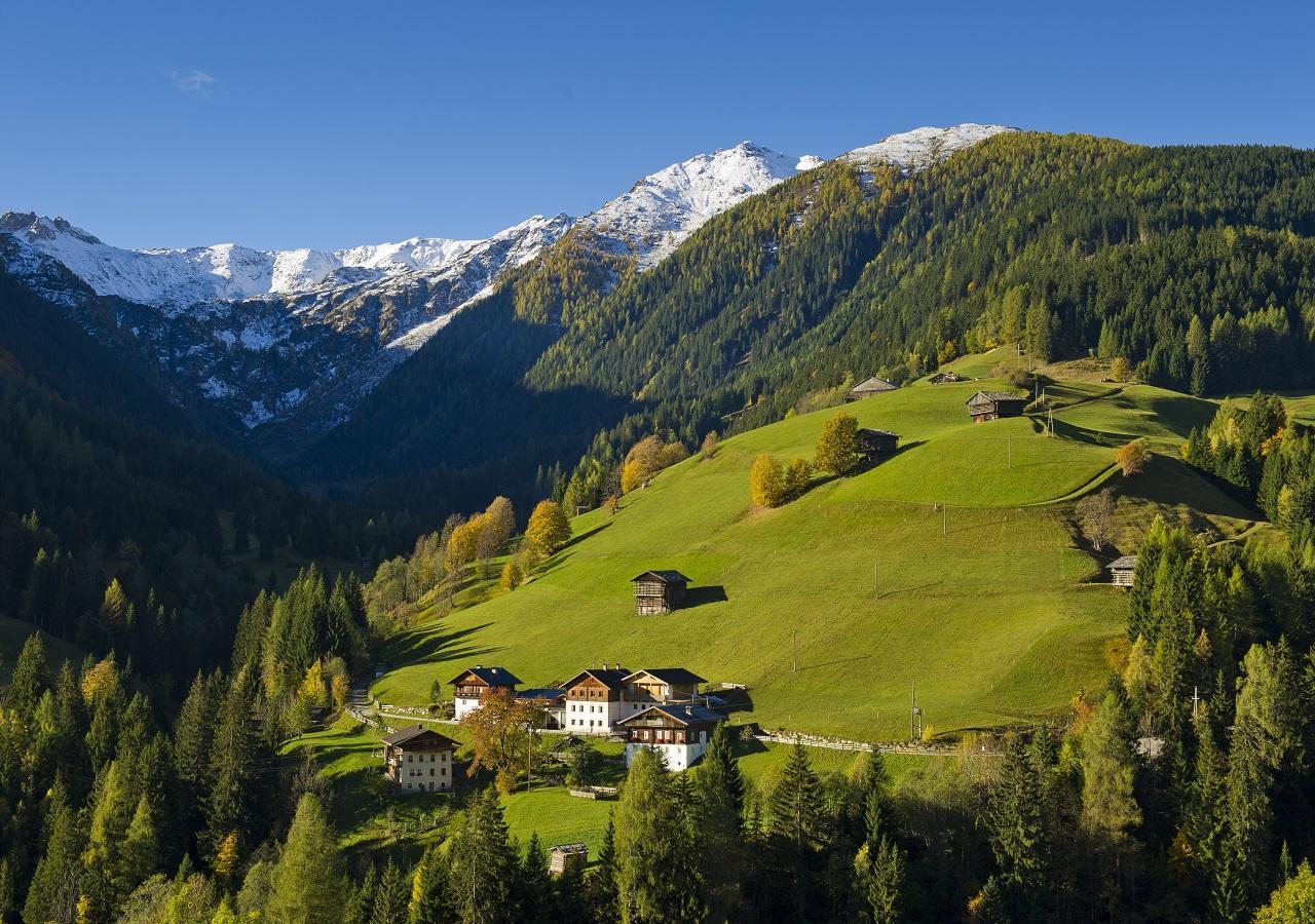 Отель Der Paternwirt Мария-Луггау Экстерьер фото